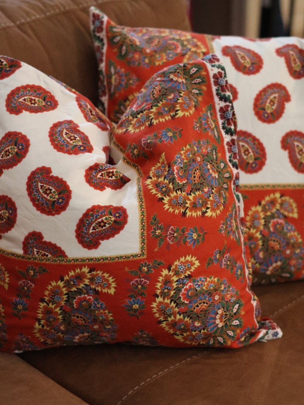 Pottery Barn Paisley Pillow Covers 20x20 Cotton Linen Blend Set